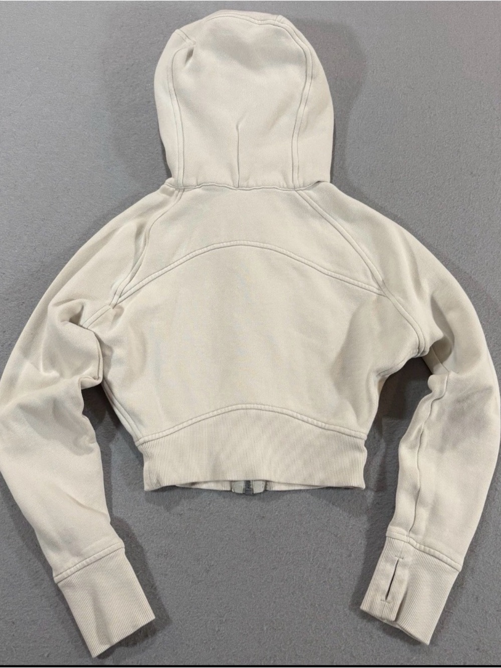 Lululemon Scuba Full-Zip Cropped workout Hoodie ivory cream sweatshirt - Picture 4 of 7